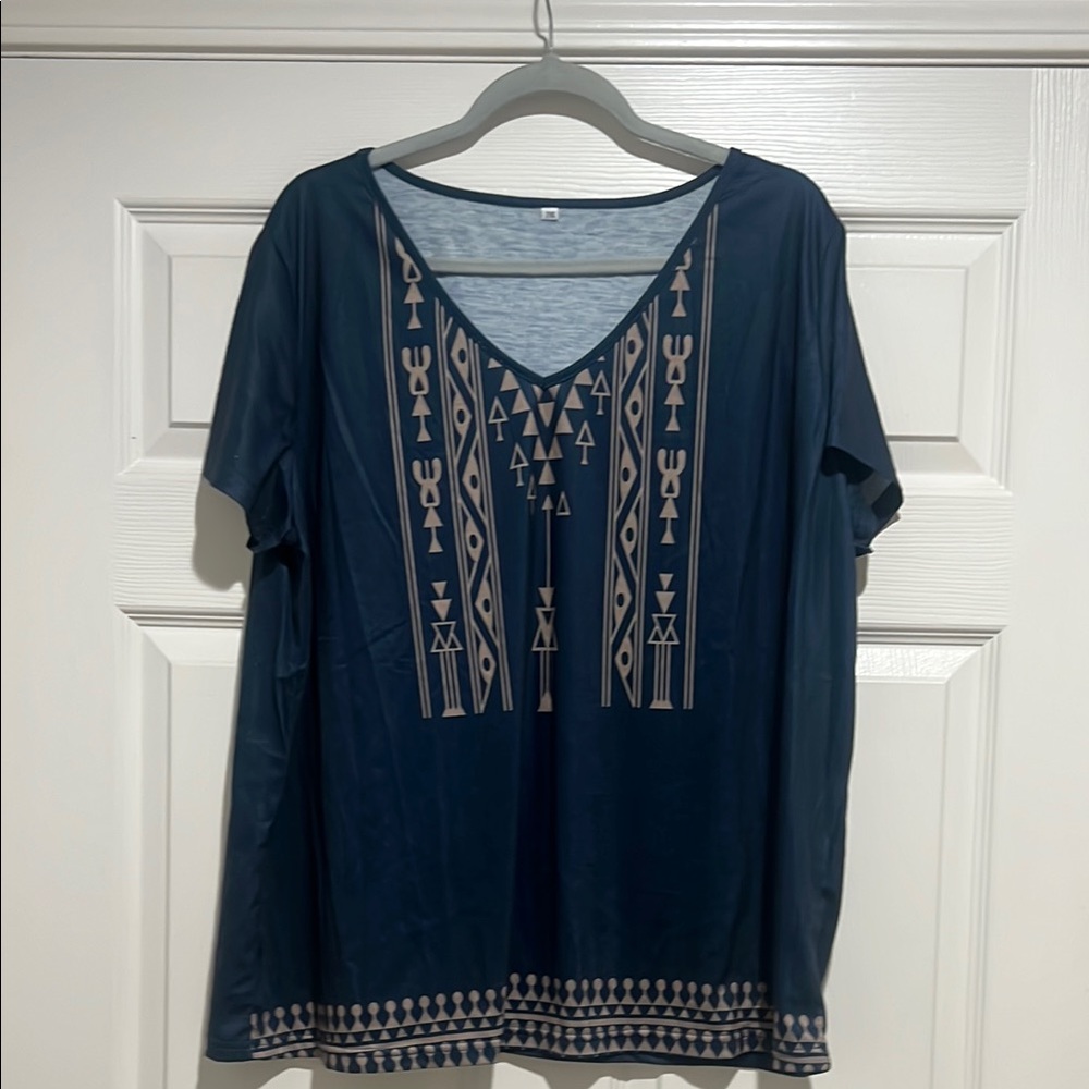 Navy Blue Geometric Print Women's V-neck Top